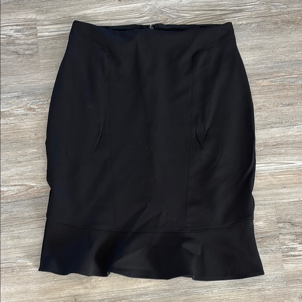 🌺White House Black Market Black Pencil Skirt